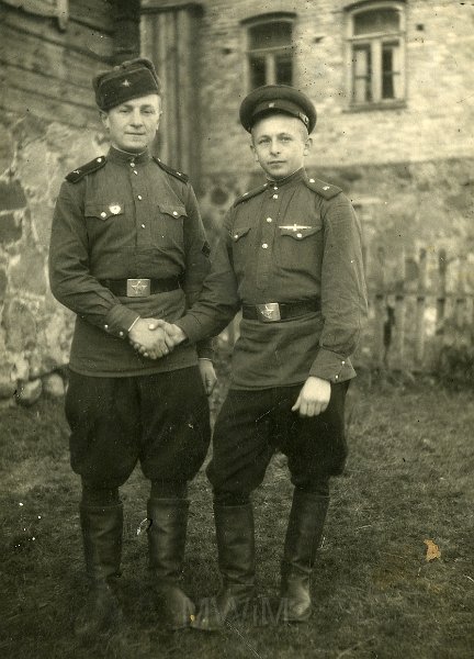 KKE 4506.jpg - Od prawej: Władysław Poznysz, Moskwa, 1949 r.